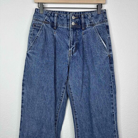 Free People Jeans Womens Size 25 Wide Leg Pleated Front Medium Wash Denim Pants - Picture 3 of 6